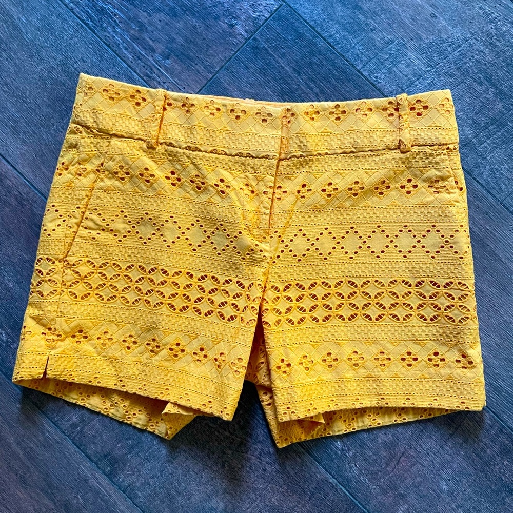 LOFT Size 0 Riviera Shorts w/ 4-inch inseam